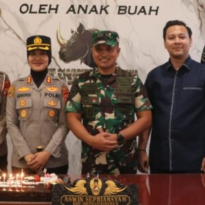 Kapolres Lebak Beri Surprise HUT ke-81 TNI, Sinergitas TNI-Polri Diperkuat