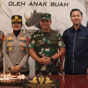 Kapolres Lebak Beri Surprise HUT ke-81 TNI, Sinergitas TNI-Polri Diperkuat