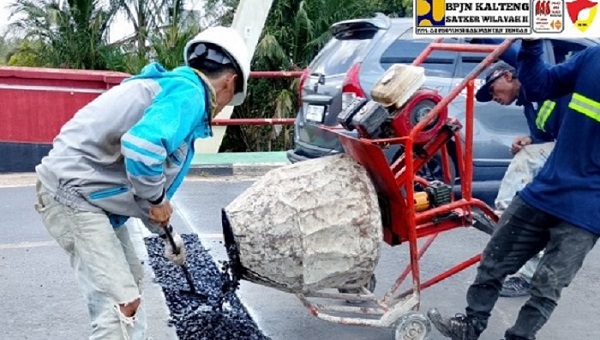 Kementerian PU Perbaiki Dua Jembatan Sungai Kapuas di Kalteng