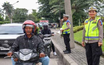 Operasi Patuh Toba 2026, Polda Sumut Edukasi Pedagang hingga Komunitas Motor