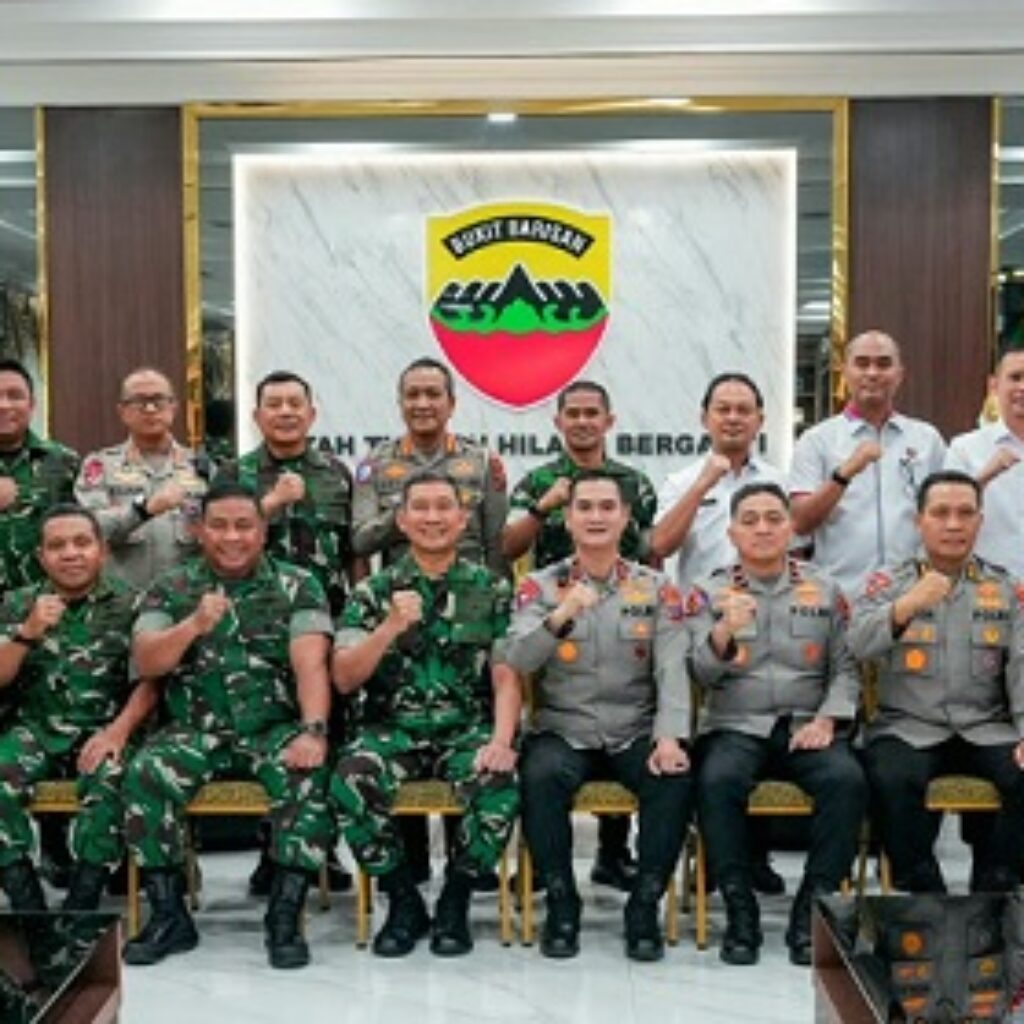 Perkuat Soliditas TNI-Polri, Kapolda Sumut Sonny Irawan Silaturahmi ke Kodam I/BB