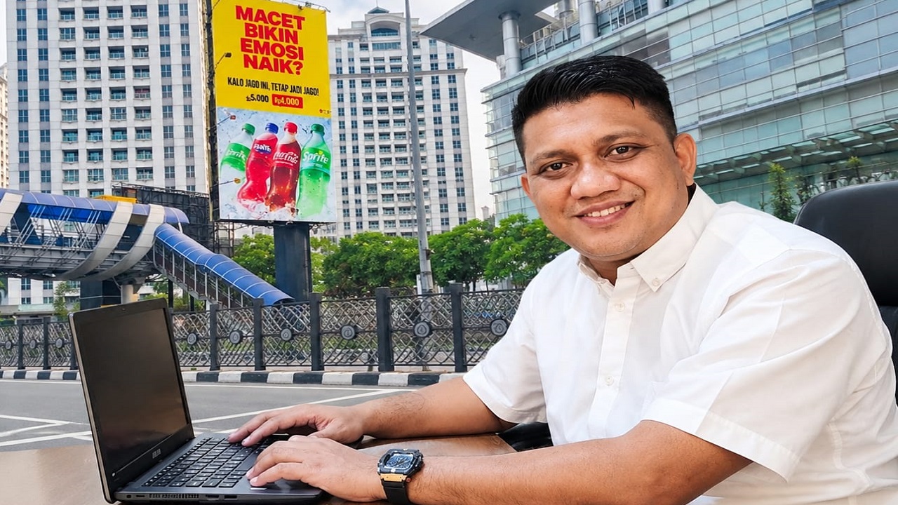 Praktisi Hukum Wedri Waldi Soroti Legalitas Reklame Raksasa di Citywalk Sudirman