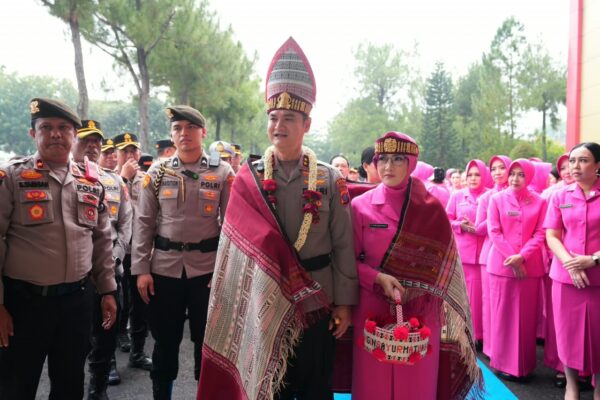 Resmi Pimpin Polda Sumut, Irjen Sonny Irawan Tekankan Pelayanan dan Soliditas Personel
