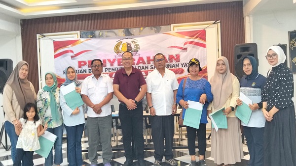 Yayasan Brata Bhakti Sumut Salurkan Bantuan Beasiswa dan Santunan