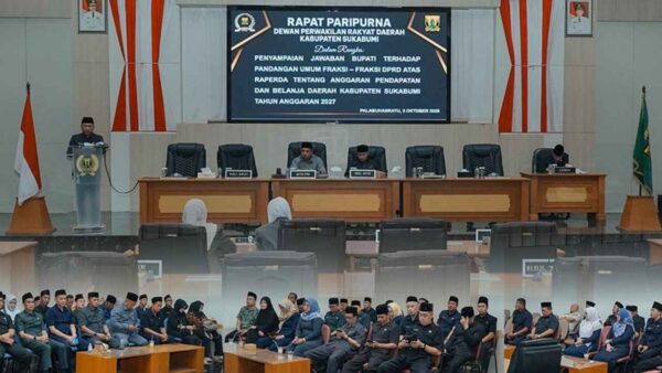 Rapat Paripurna DPRD Kabupaten Sukabumi membahas APBD 2027.