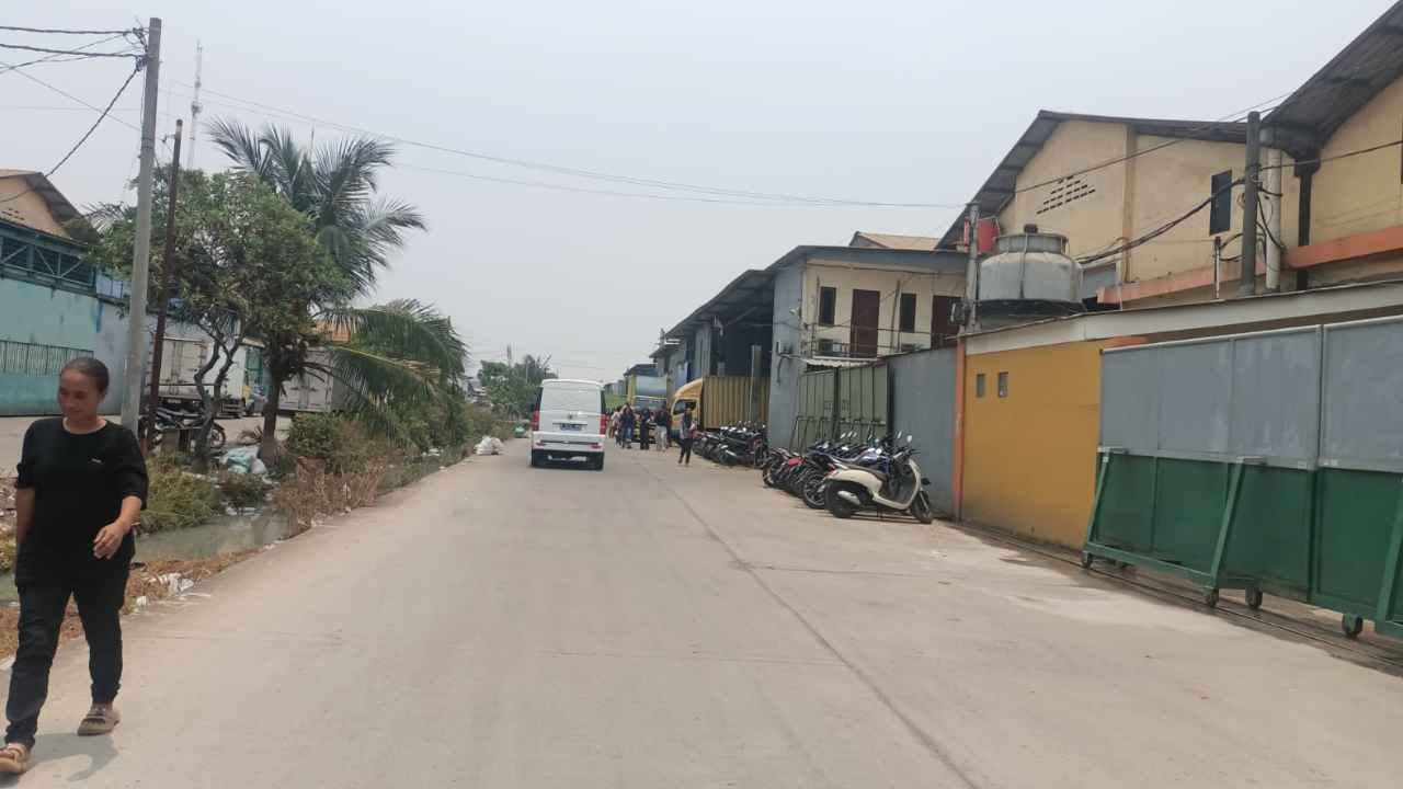Polemik layanan service centre produk elektronik Twindog dan sertifikasi SNI.